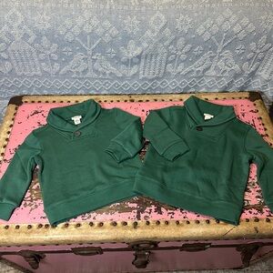 LOT of 2 CREWCUTS Boys Dark Green shirts sz 18-24 mo & 2T - NWT